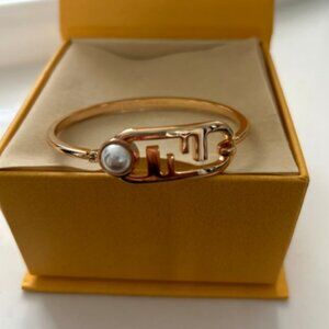 Fendi bracelet gold